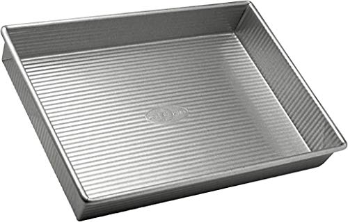 Featured image for The 5 Best Cake Pans for Perfect Cakes in 2025